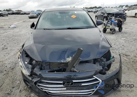 2017 Hyundai Elantra Se z USA, uszkodzony, nr VIN 5NPD84LF8HH014583